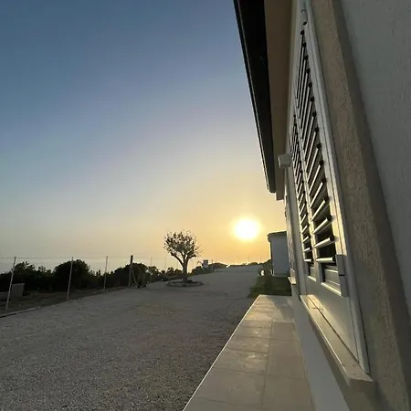 Estia Holiday home